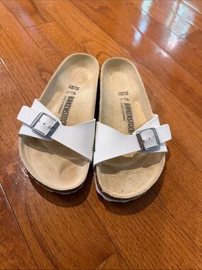 Birkenstock White Single Strap Slide Sandals with Buckle